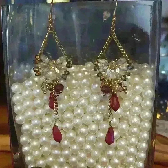 unknown Jewelry - Vintage earrings.